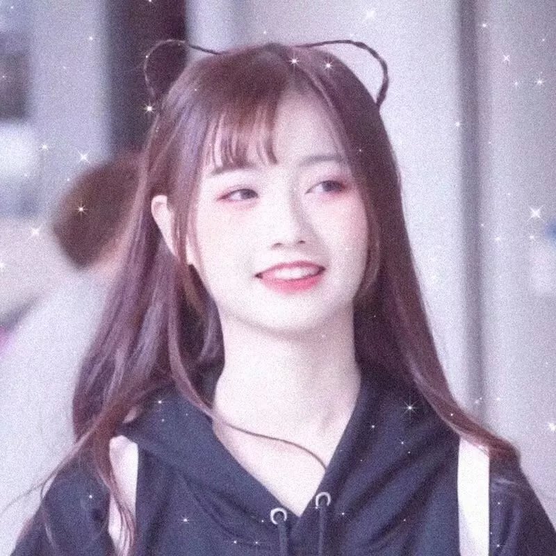 某天后之女被曝酒吧消费天价，整整一周时装周T台画面流出